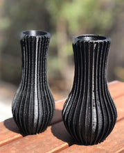 Load image into Gallery viewer, Bud Vase